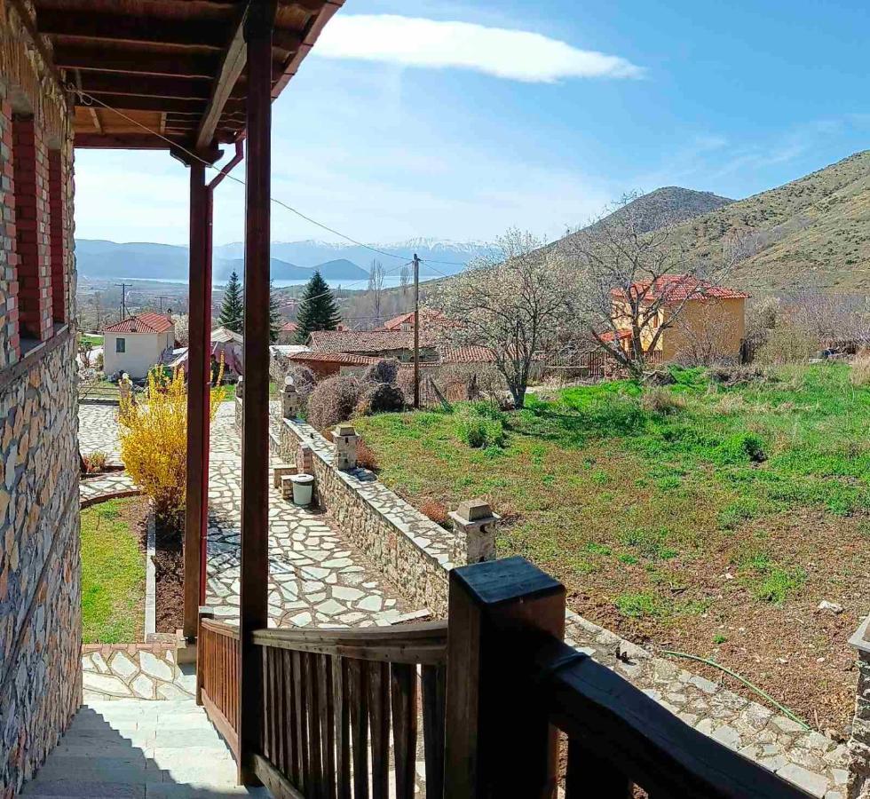 Varnous Hotel Agios Germanos Buitenkant foto